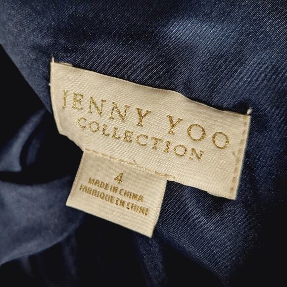 Elegant Navy Blue Evening Gown - Picture 6 of 12